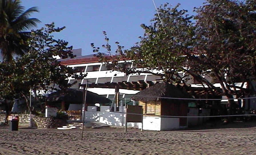 DVC00008.JPG (296682 bytes)